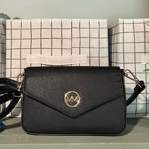 MM crossbody